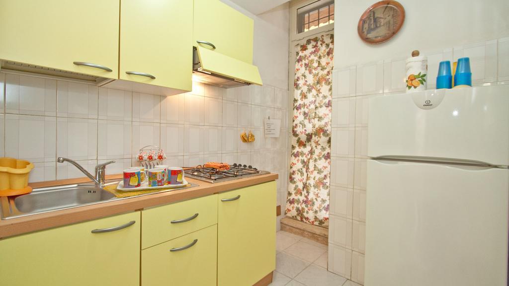 Rental In Rome Celeste Apartment Oda fotoğraf